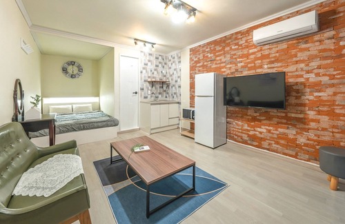 Yeosu House | Yeosu Island Pet Pension