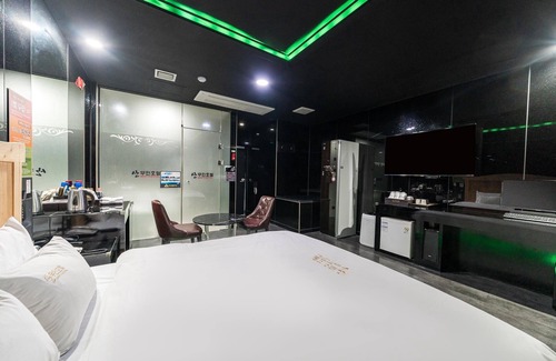 Yeosu Hotel | Yeosu San Self Check-in Hotel