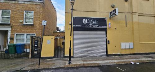 Walworth House | Yeshua Studio