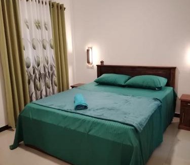 Seeduwa - Katunayake House | Yesumishi Airport Villas - Transit Hotel Katunayake