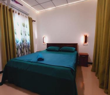 Seeduwa - Katunayake House | Yesumishi Airport Villas - Transit Hotel Katunayake