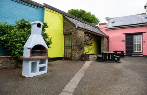 Berrynarbor Ski Chalet | Yetland Farm Holiday Cottages