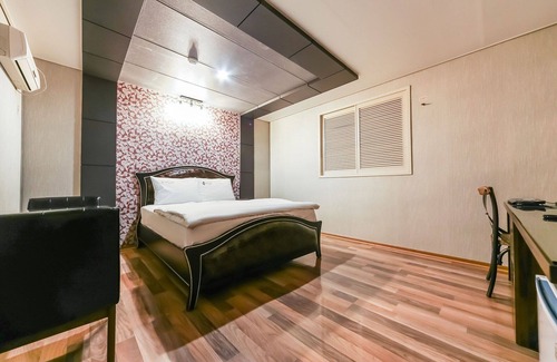 Gyeongsan Hotel | Yeungnam University Autumn Tale