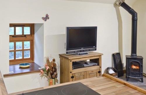 Holymoorside House | Yew Tree Bothy