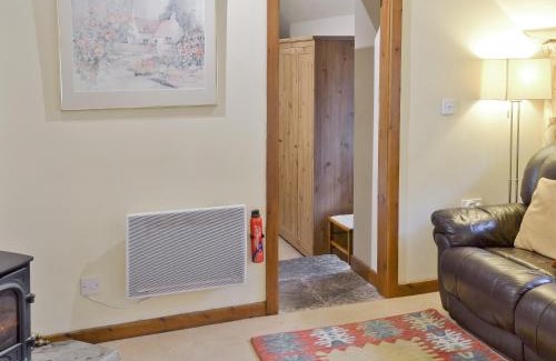 Holymoorside House | Yew Tree Bothy