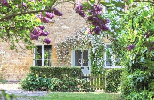 Willersey House | Yew Tree Cottage