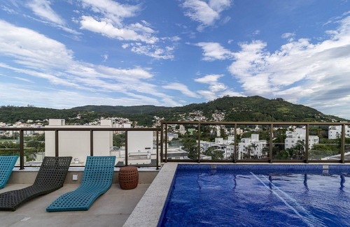 Carvoeira Apartment | YHD - Condominium With Pool Near Ufsc Located in Carvoeira, This Condominium is an Excellent Choi
