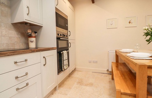 Laycock Cottage | Yippee Cottage