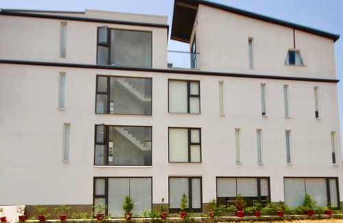 Jincheng House | Yishan Village
