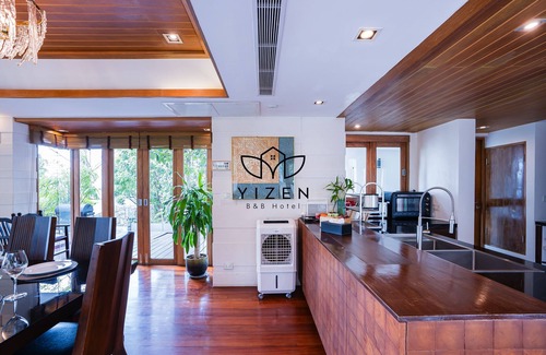 North Pattaya Villa | Yizen Beachfront Seaview Villa Wongamat Beach
