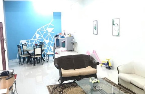 Kampong Raja House | Yo Homestay