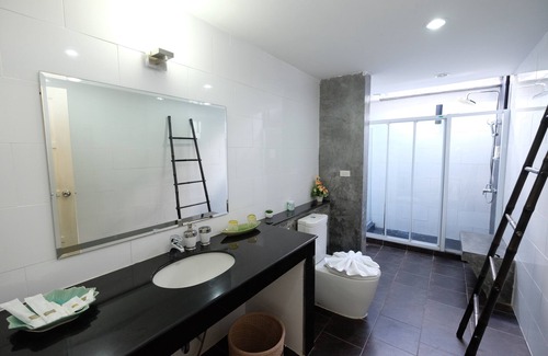 Mai Fat Hotel | Yokyor Resort