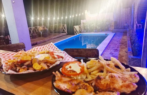 Mamatoco Hotel | Yolo hostal-restobar
