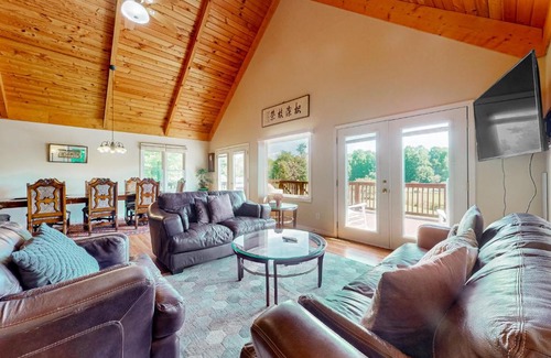 Cleveland House | Yonah Mountain House