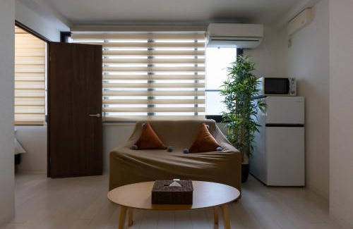 Higashishinsaibashi Apartment | Yoneyama 3F