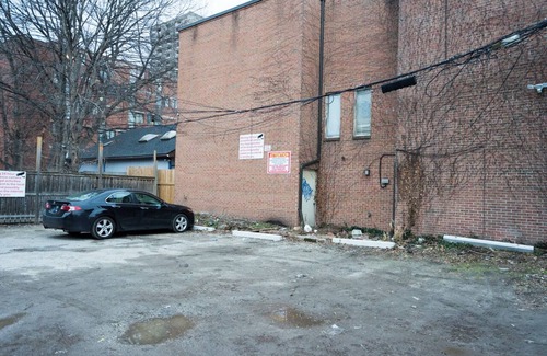 Garden District House | Yonge/Dundas park view