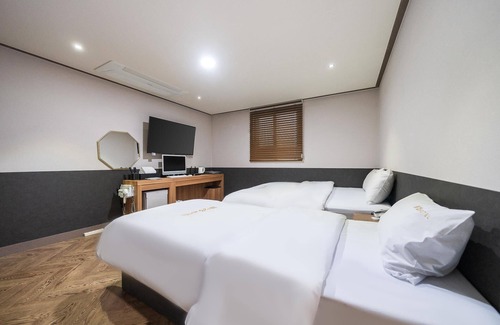 Yongin Hotel | Yongin No 25 Yongin Terminal Branch