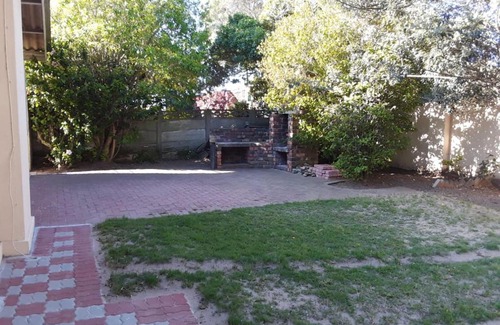 Port Alfred Bed & Breakfast | Yonz Self Catering Units