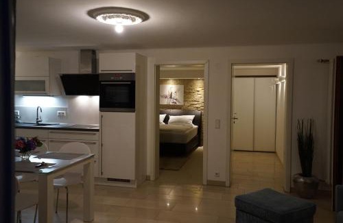 Traben-Trarbach Apartment | York Cottage Garden