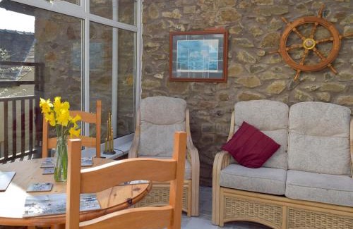 Fishguard House | Yorke Villa