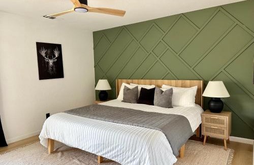 Oakhurst House | Yosemite Adventure by Casa Oso