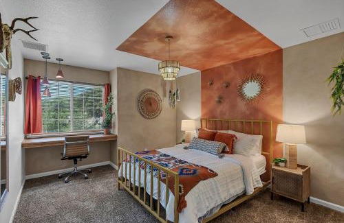 Coarsegold Villa | Yosemite & Bass Lake 3 Acres, Pool, Game Room, Stunning Views