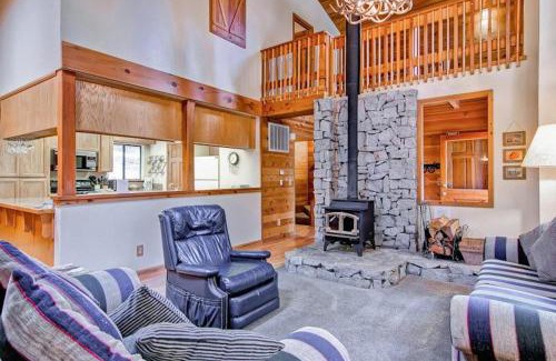 Yosemite West House | Yosemite Crossroads