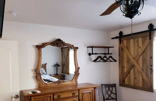 Coarsegold Apartment | Yosemite Foothill Retreat - Private Guest Suite #2