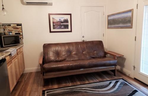 Coarsegold House | Yosemite Foothill Retreat - Private Guest Suite #2