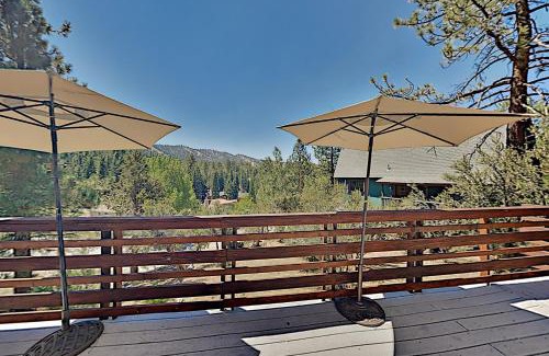 Upper Moonridge House | Yosemite Manor