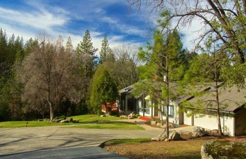 Ahwahnee House | Yosemite Nutter Ranch