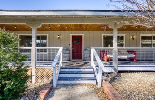 Mariposa House | Yosemite retreat, Mariposa home, deer watching and star gazing
