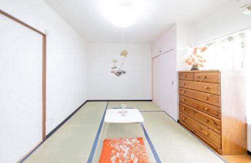 Kujo Apartment | Yoshi do Kulnn2Close to USJ Expo and direct access to Kansai Airport Kyocera Sports Museum Namba吉徳家庭旅館2近USJ空庭菓匠温泉萬博会海游館難波梅田關西空港直達京セラドーム