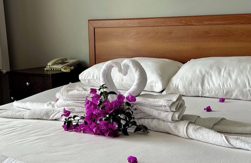 Marmara Hotel | Yosun Otel