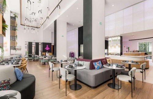 Centro / Baixa Hotel | YOTEL Porto