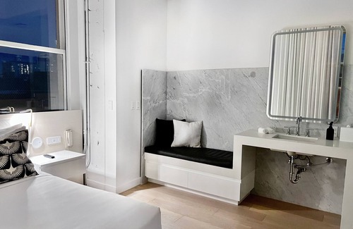 Mid-Market Hotel | YOTEL San Francisco