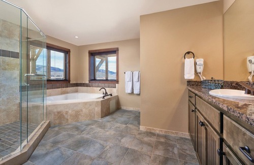 Grand Elk Ranch Resort | You have to see it to believe it !