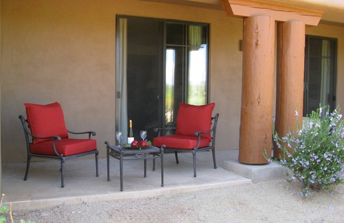Carefree Villa | You'll Love The Views! Spacious 2br/2 1/2ba Condo With Sunset & Mountain Views!