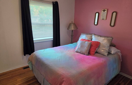 Maryland Heights House | You're welcome 3-bedroom single level house in marvelous Maryland Heights