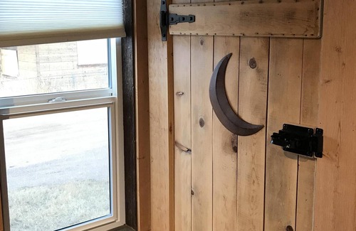 Philipsburg Cabin | You Will Love This Beautiful Cabin That Is Walking Distance To Downtown Pburg