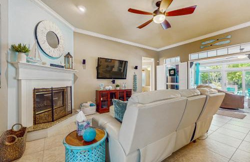 Navarre House | You Will Navarre Wanna Leave