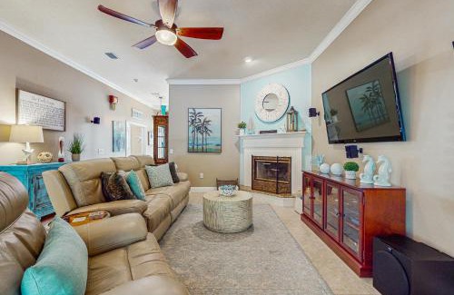 Navarre House | You Will Navarre Wanna Leave