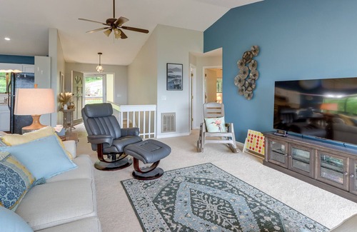Young Harris House | Young Harris Home w/ Enchanted Valley Views!