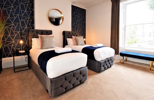 Clifton Apartment | Your Apartment Frederick Place - No 3
