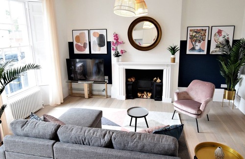 Clifton Apartment | Your Apartment Frederick Place - No 3