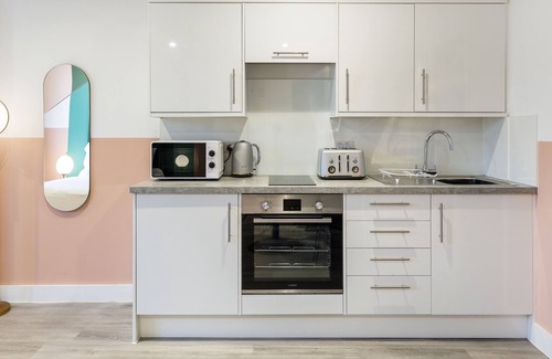 Clifton Apartment | Your Apartment I Clifton Village