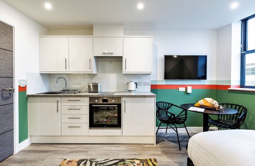 Clifton Apartment | Your Apartment I Clifton Village