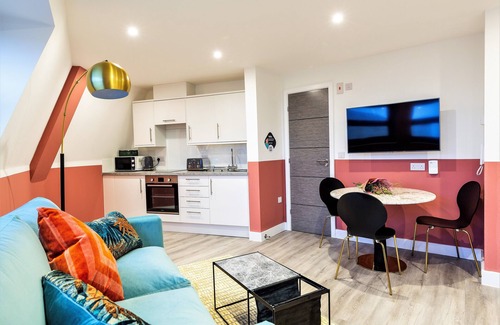 Clifton Apartment | Your Apartment I Clifton Village