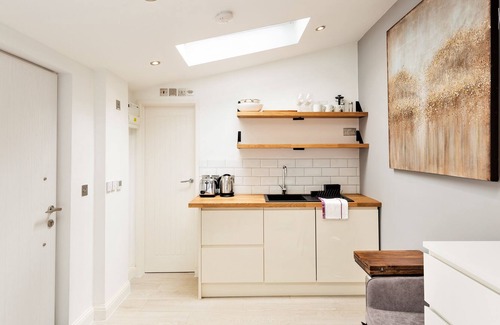Bristol Villa | Your Apartment The Nook