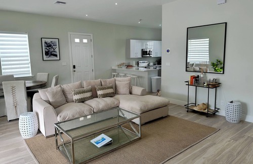 Nassau Apartment | Your Bahamian Escape Awaits: Discover Paradise in Our Perfect Island Retreat